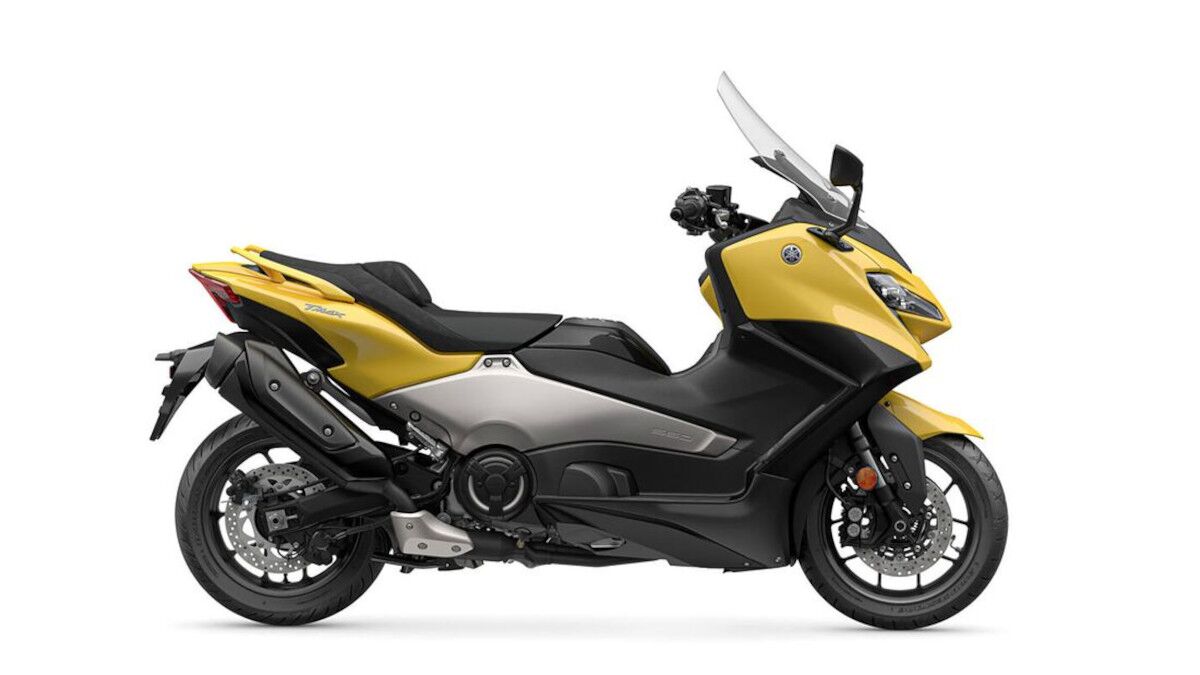 Cover--2022-Yamaha-TMax-TechMax-13