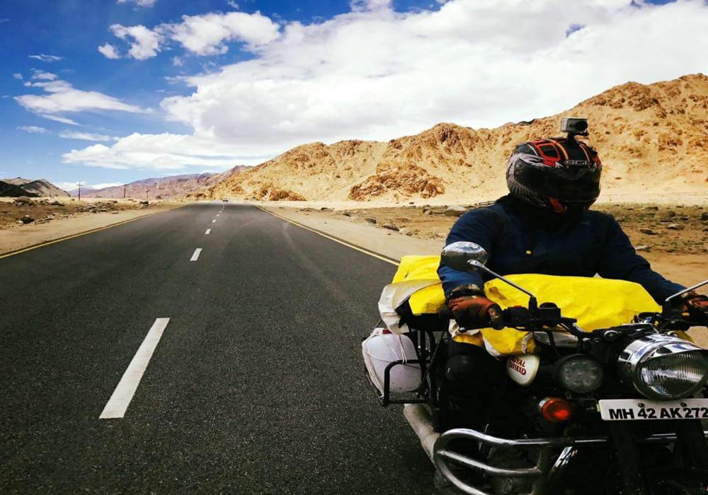 14 day inspiring journey on Bullet Classic 350 from Pune to Ladakh Trip to Ladakh on Bullet Classic 350