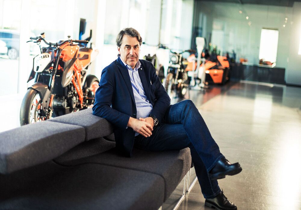 News : KTM eyes Ducati says it suits them well ktm-stefan-pierer-laughs-at-ducati-1.jpg