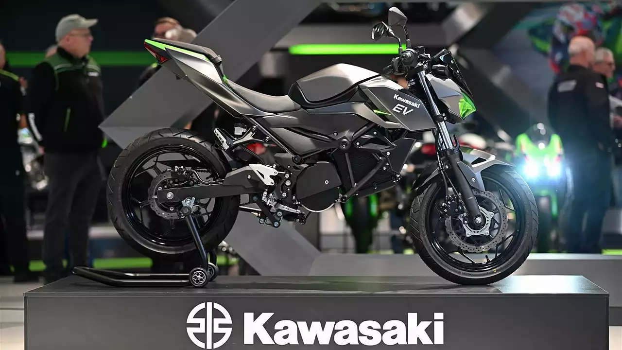 Kawasaki unveils its new electric motorcycle at Intermot 2022 kawasaki-electric