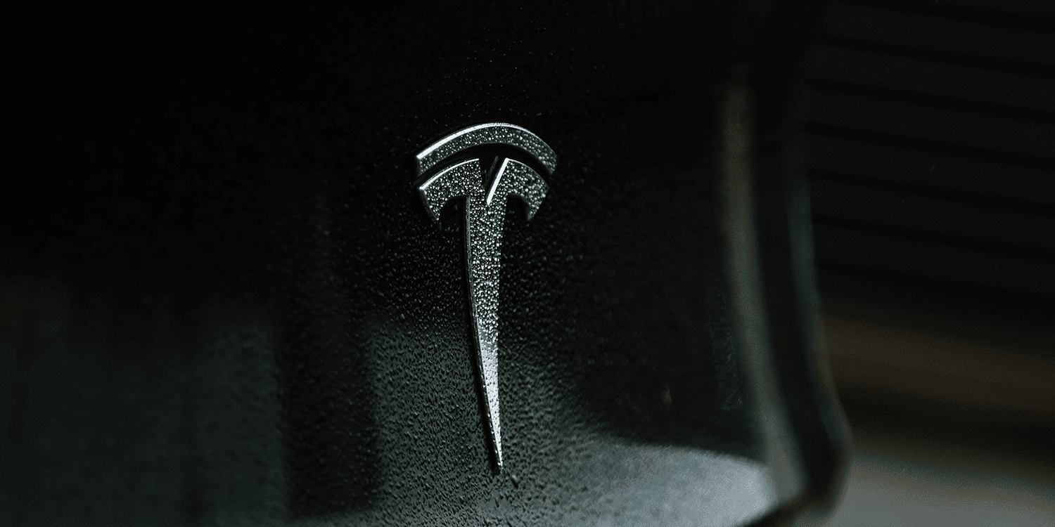 tesla-unsplash tesla-unsplash