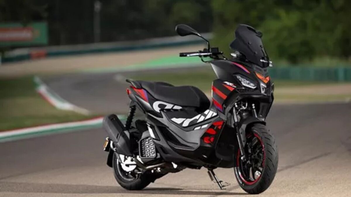 aprilia-sr-gt