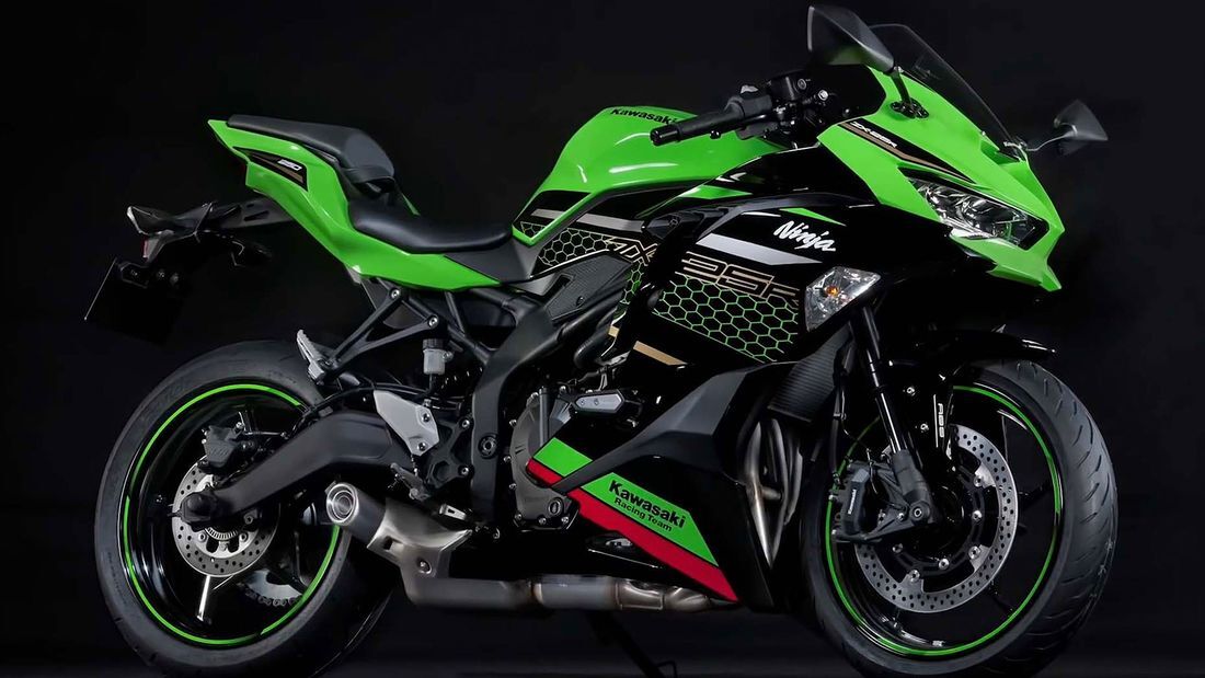 When will Kawasaki ZX-25R arrive in India?