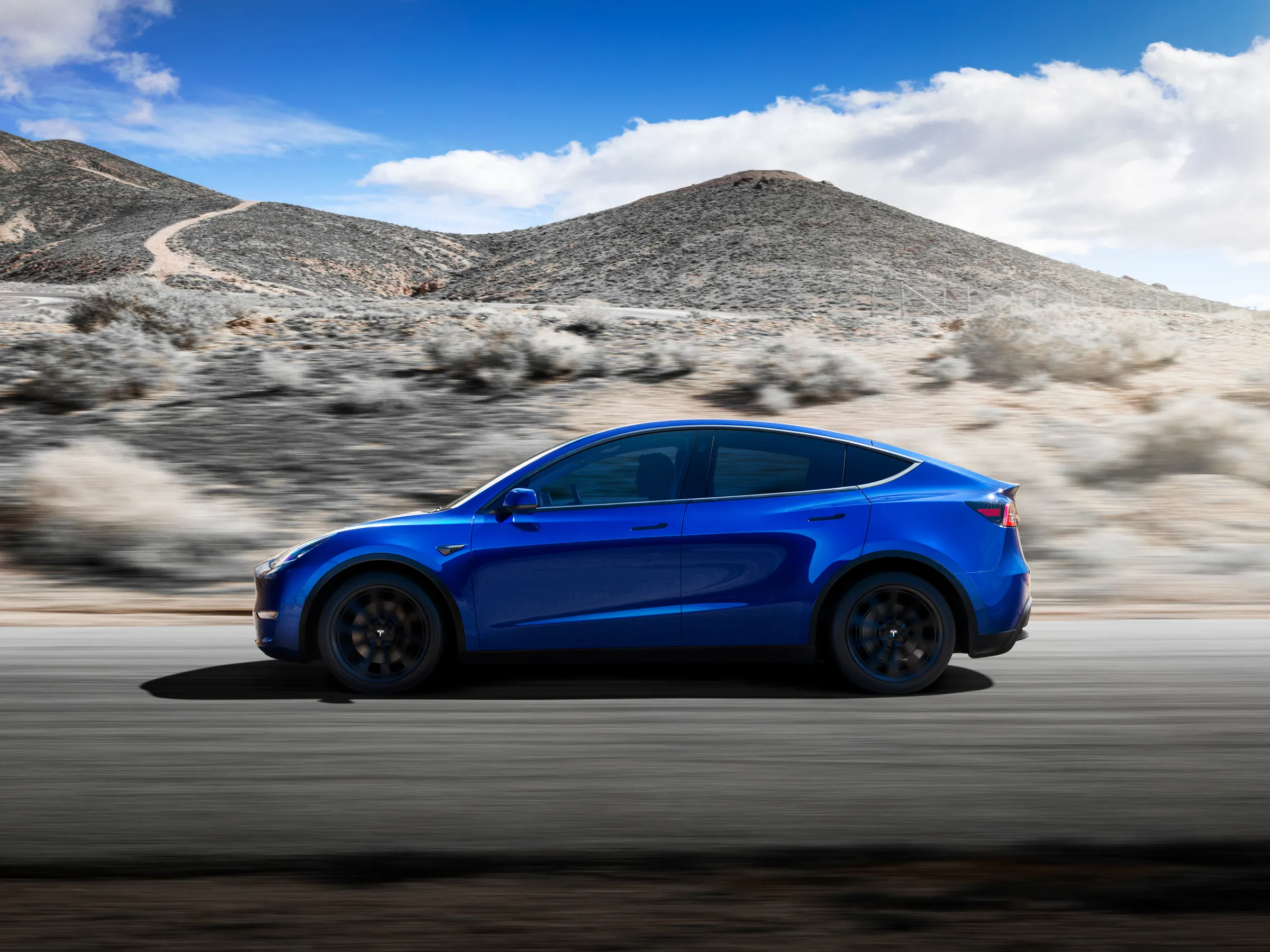 These are the top 10 selling best EVs in USA teslay
