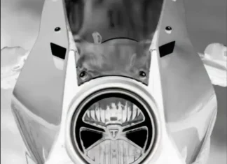 The 100,000 Club: Triumph’s New Historic Three-Year Sprint in India Triumph-Thruxton-400-cov.webp