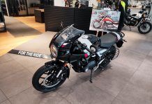 Triumph Thruxton 400: An Expert-Level Review and Market Analysis Thruxton 400